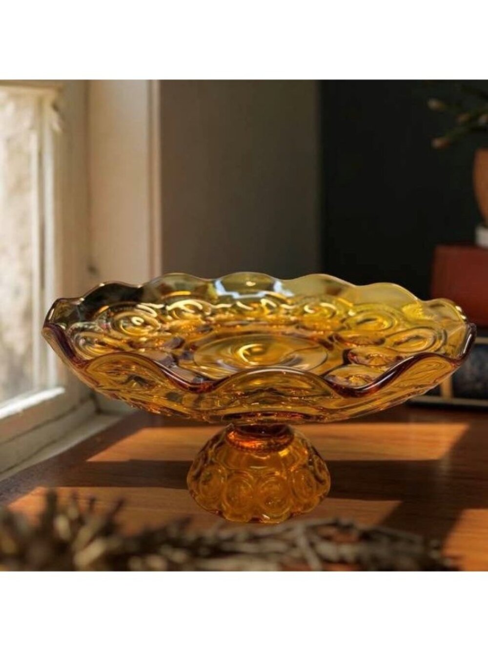 LE Smith Moon and Stars Amber Glass Pedestal Compote Dish With Scalloped Edge  V - Picture 5 of 7